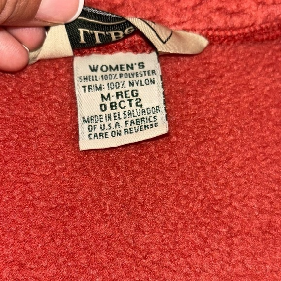 L. L. Bean Fleece Coral Fuzzy Sherpa Vest Womens M Outfoor Cozy Comfortable - Picture 10 of 14